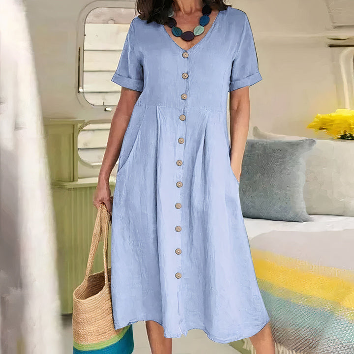 Briar - Effortless Buttoned Dress