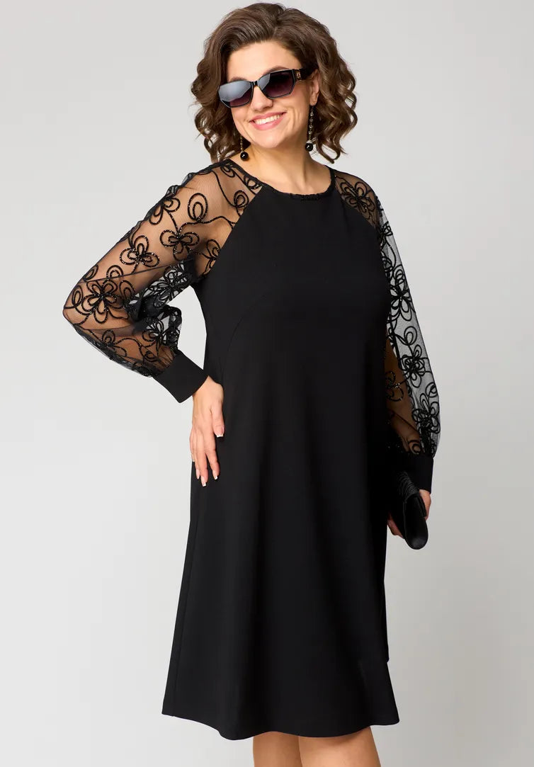 Elara - Dress with Lace Sleeves
