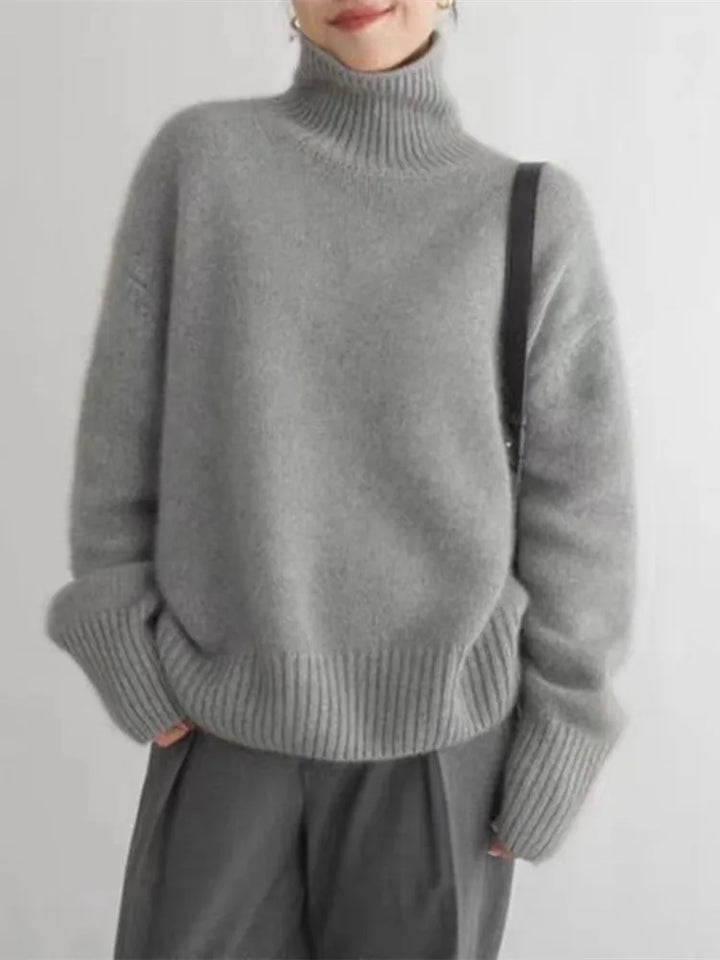 Risa | Chic Warm Turtleneck