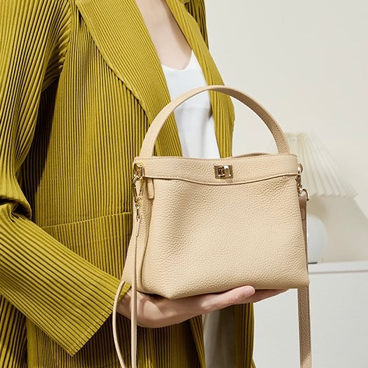Women’s Genuine Leather Minimalist Bucket Bag