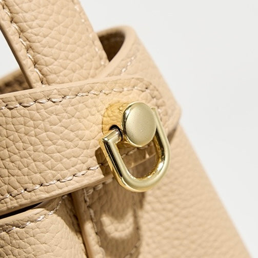 Women’s Genuine Leather Minimalist Bucket Bag