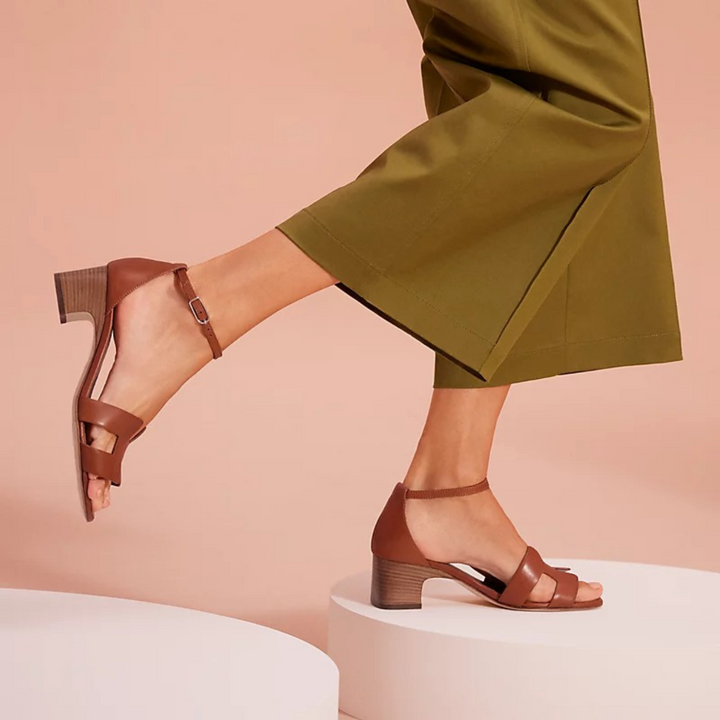 CHLOÉ | Elegant, Luxurious Sandals for Special Occasions