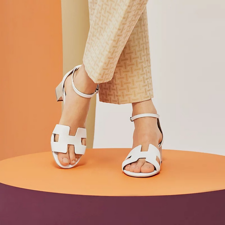 CHLOÉ | Elegant, Luxurious Sandals for Special Occasions
