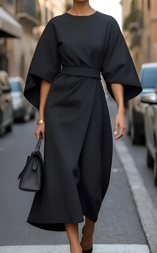 Lissey - Minimalist Belted Luxe Dress