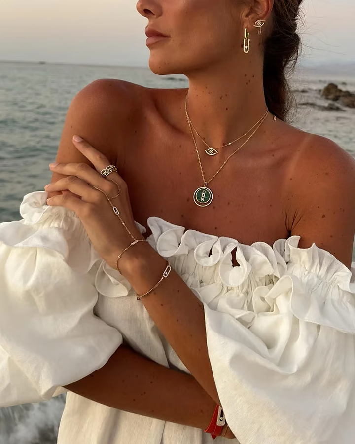 Sofia - Dress with Exposed Shoulders in Linen