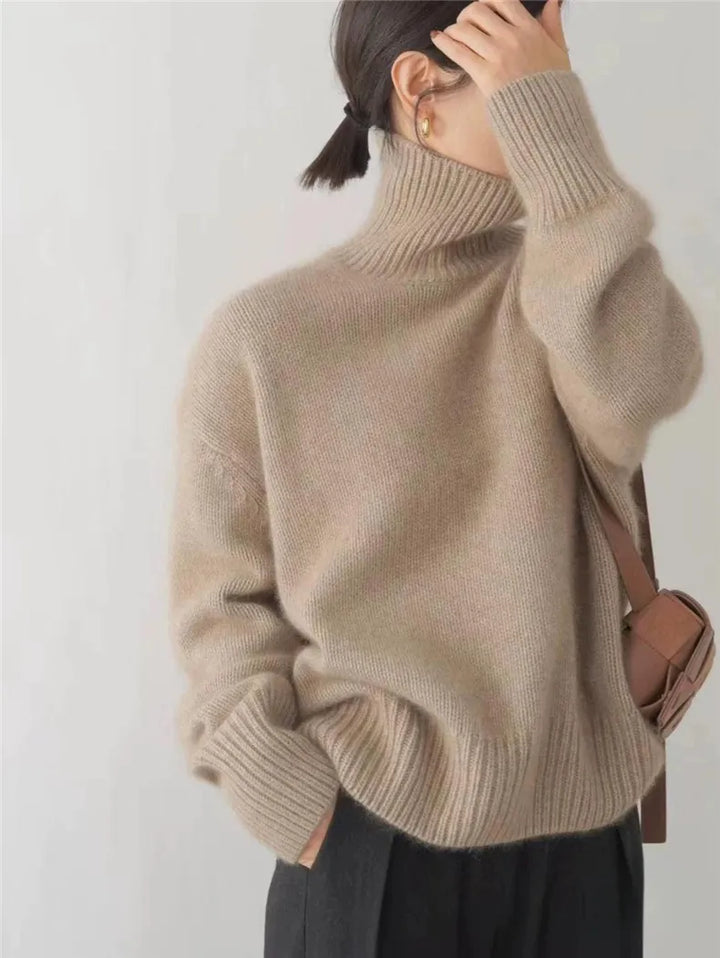 Risa | Chic Warm Turtleneck