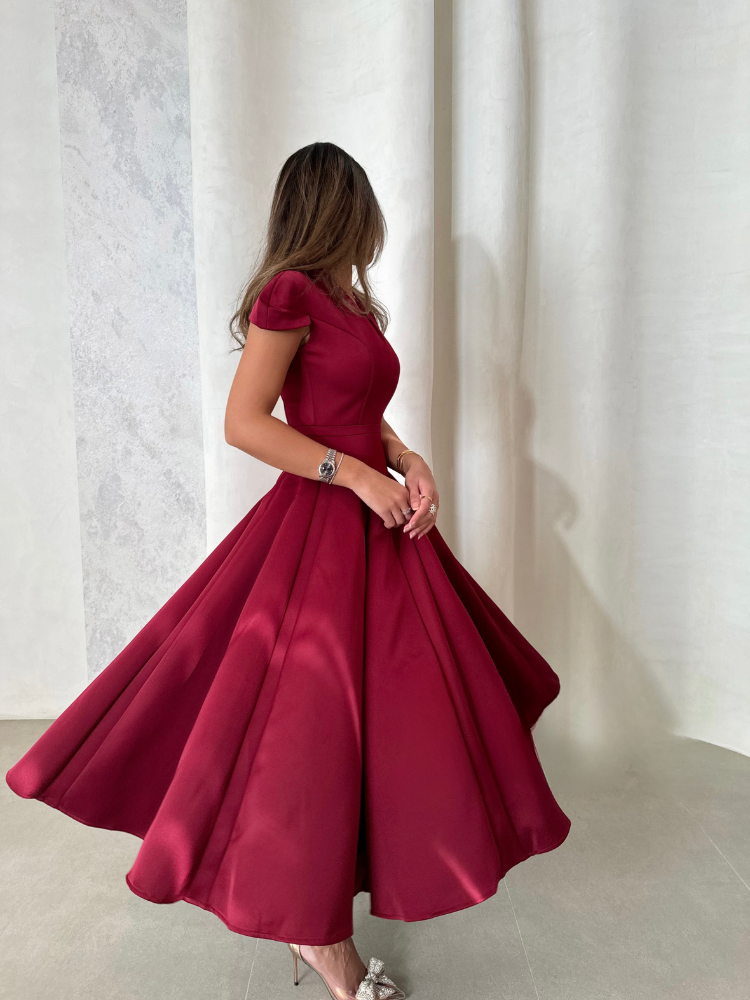 Elora™ | Pleated Midi Dress