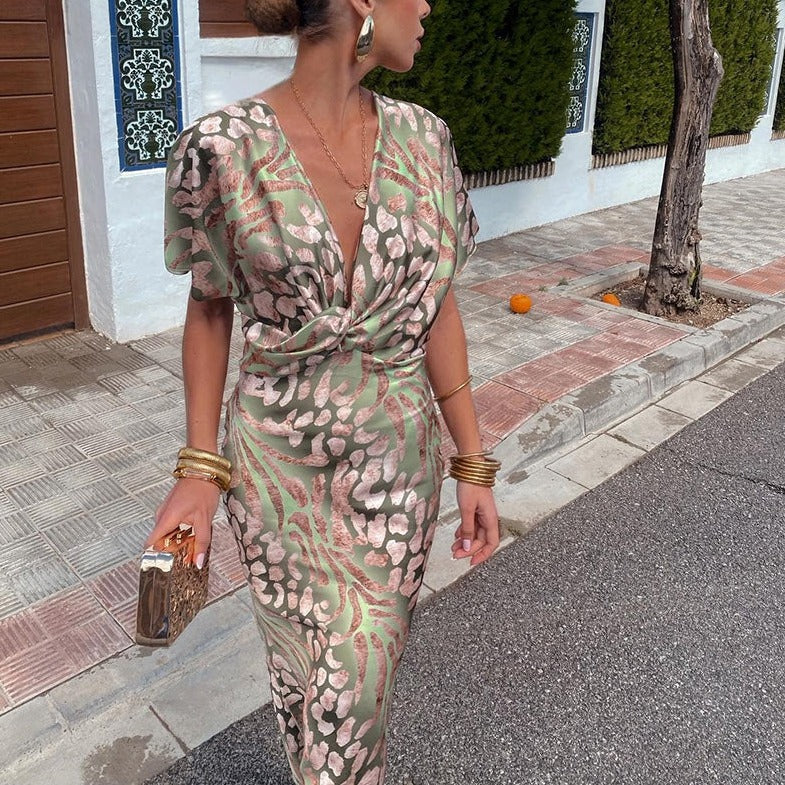 Isabeau – Sophisticated Silk Maxi Dress