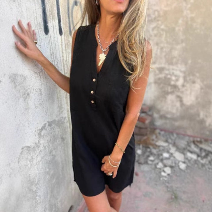 Isley - Classic Sleeveless Dress